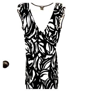 Form Fitting Black and White Beauty